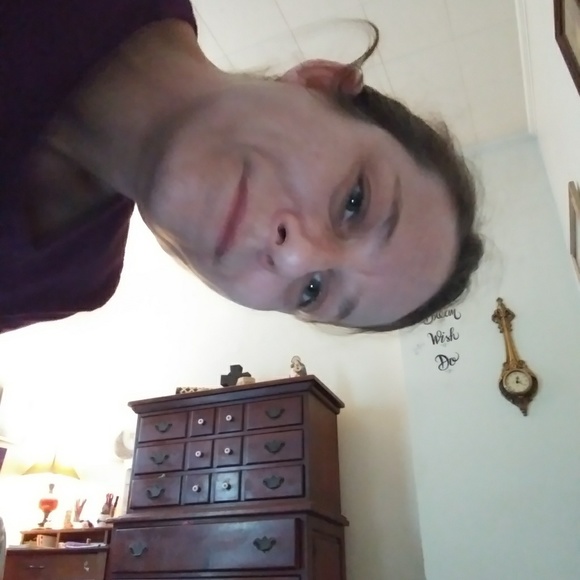 Meet your Posher, 👜👚👗👖👕👟 - Picture 4 of 4